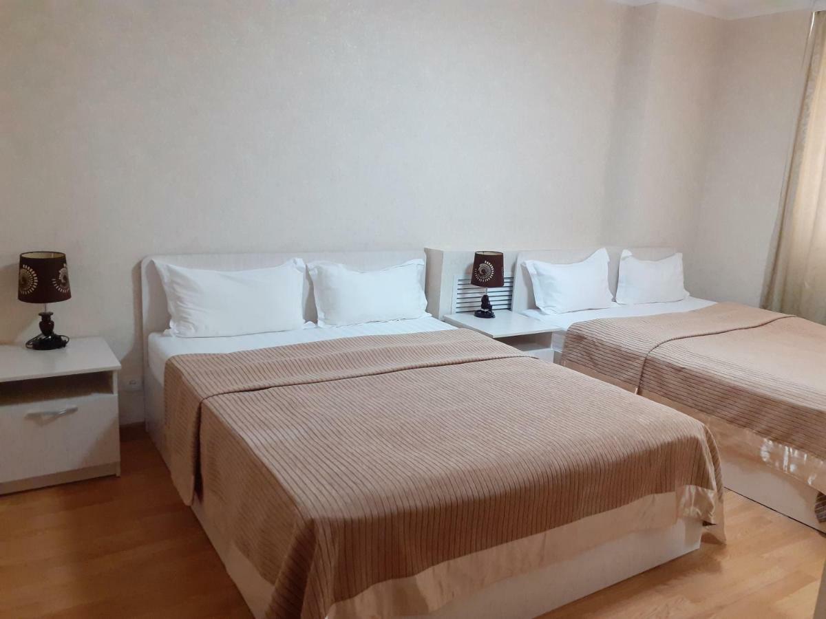 City Hotel Ust-Kamenogorsk Ngoại thất bức ảnh