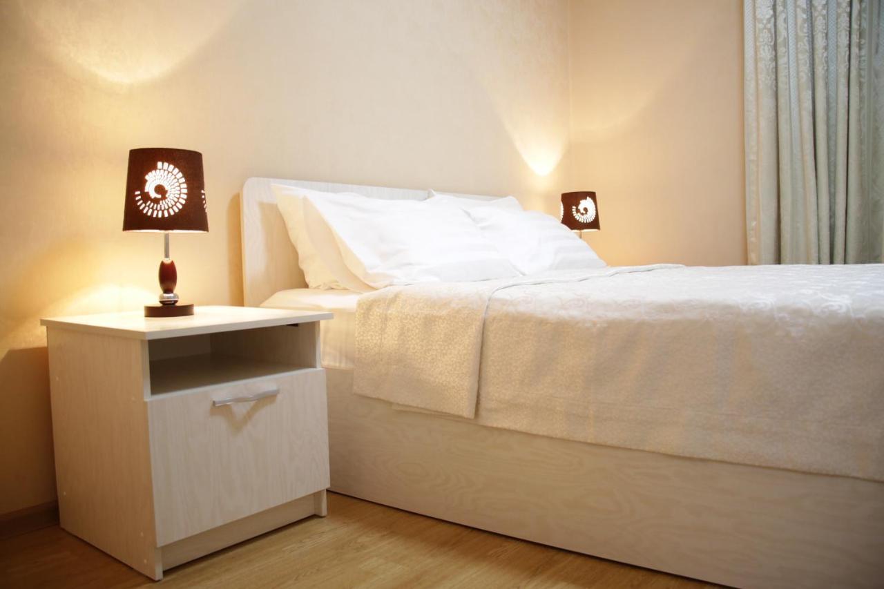 City Hotel Ust-Kamenogorsk Ngoại thất bức ảnh