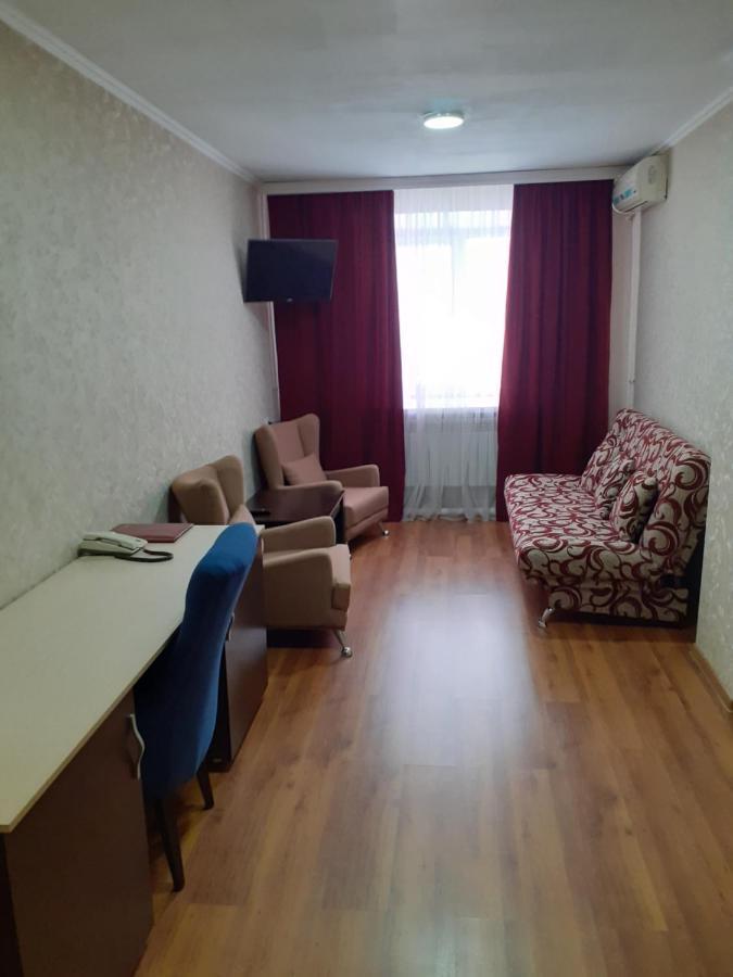 City Hotel Ust-Kamenogorsk Ngoại thất bức ảnh