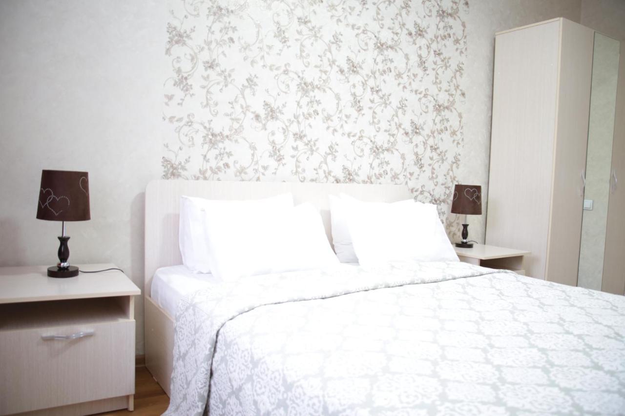 City Hotel Ust-Kamenogorsk Ngoại thất bức ảnh